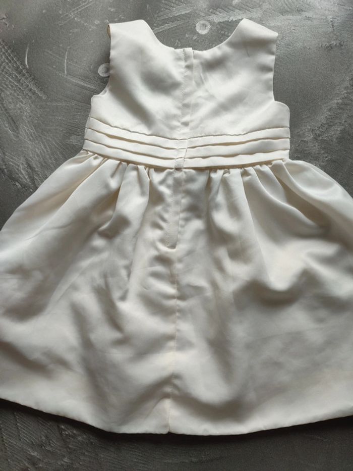 Robe de cérémonie 2 ans - photo numéro 2