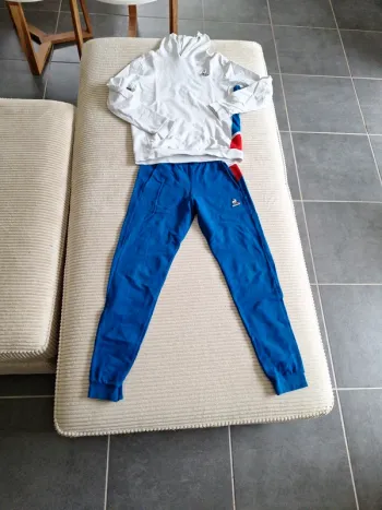 Ensemble jogging Le Coq Sportif