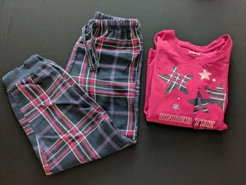 Pyjama à carreaux/étoiles fille 4-6 ans