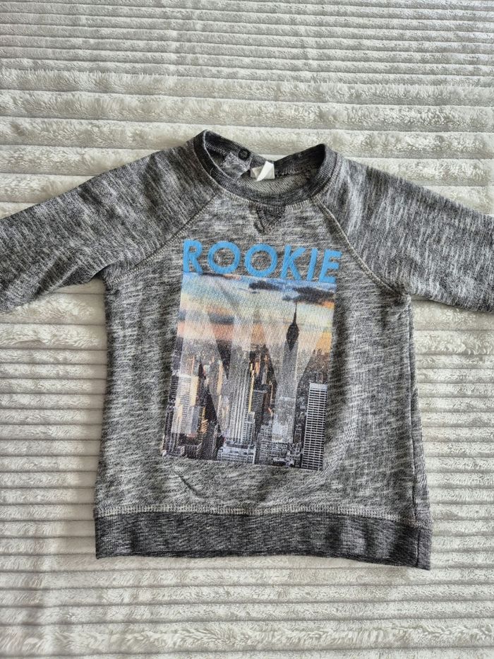 Lot vestes + sweat fille 18 mois - photo numéro 3