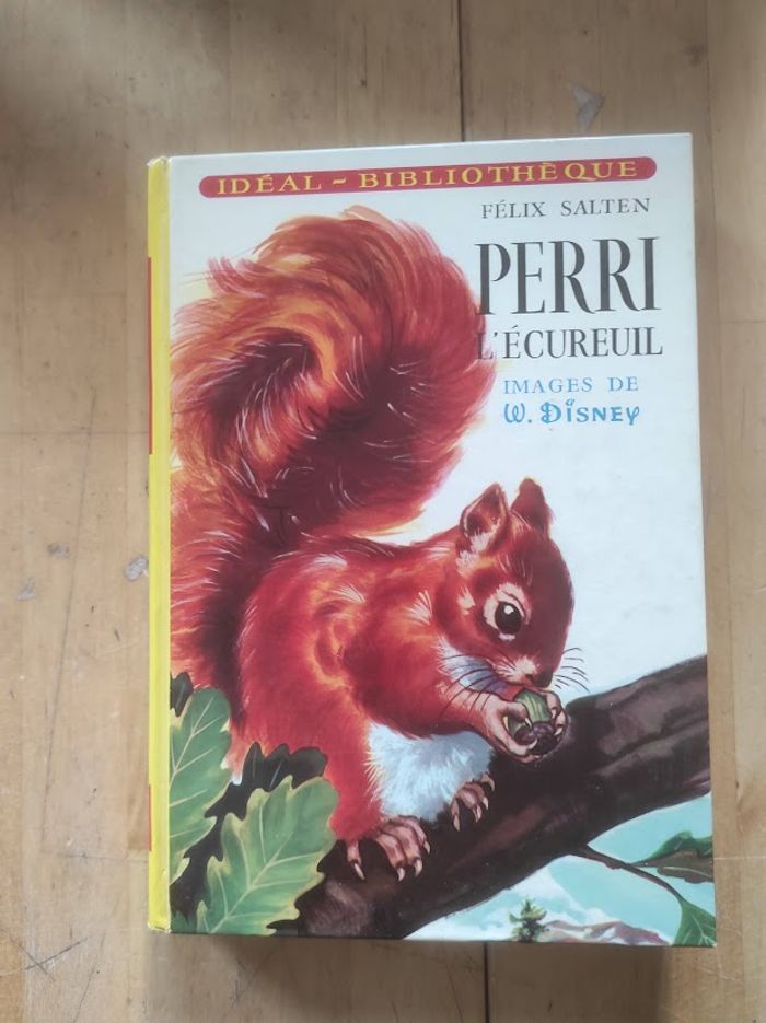Perri l'écureuil Félix Salten Hachette Idéal-Bibliothèque 1971 - photo numéro 1