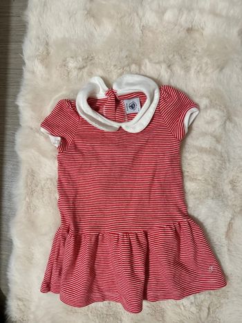 Robe petit bateau 6 mois très peu porté