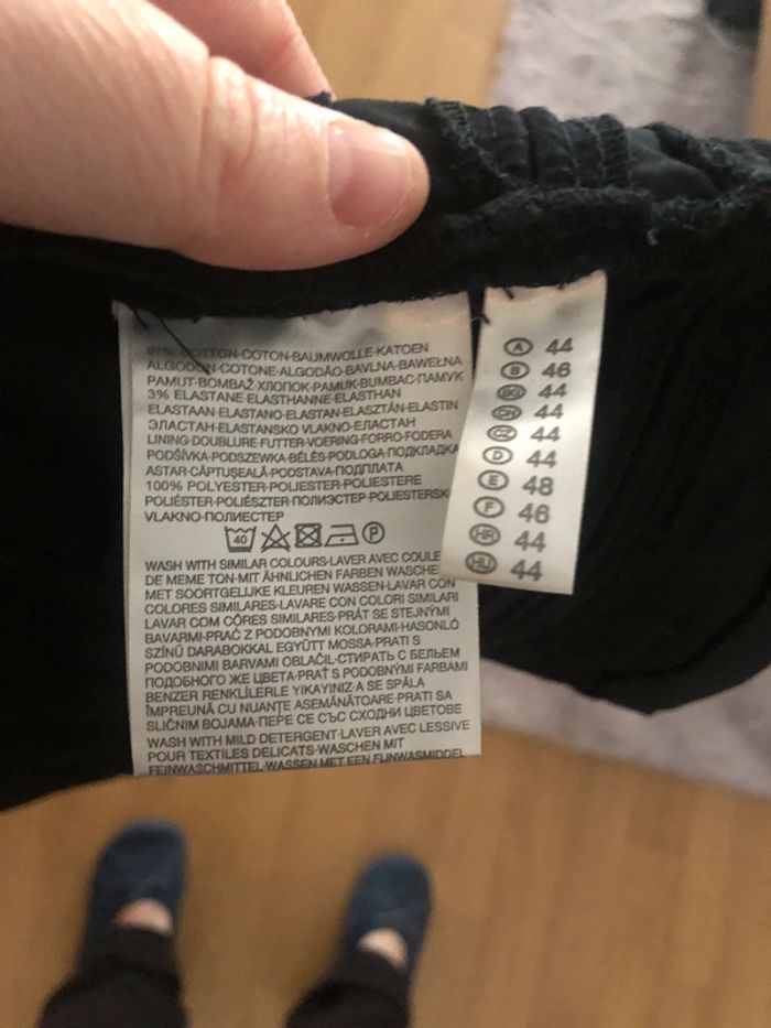 Robe noire marque Yessica - photo numéro 4