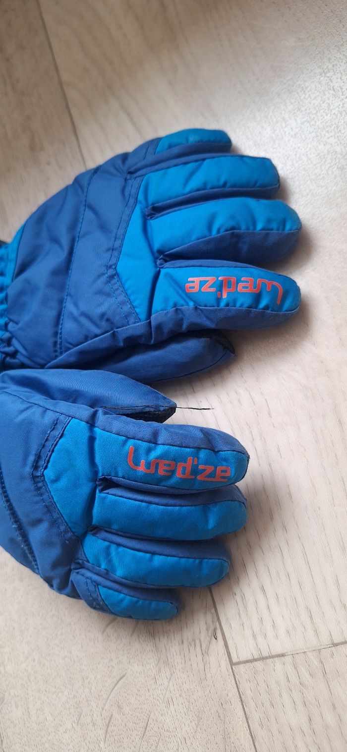 🧤 Gants bleus waterproof Wed'ze – Taille 6-8 ans – Très bon état - photo numéro 2