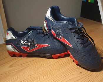 Crampons joma toledo,taille 30