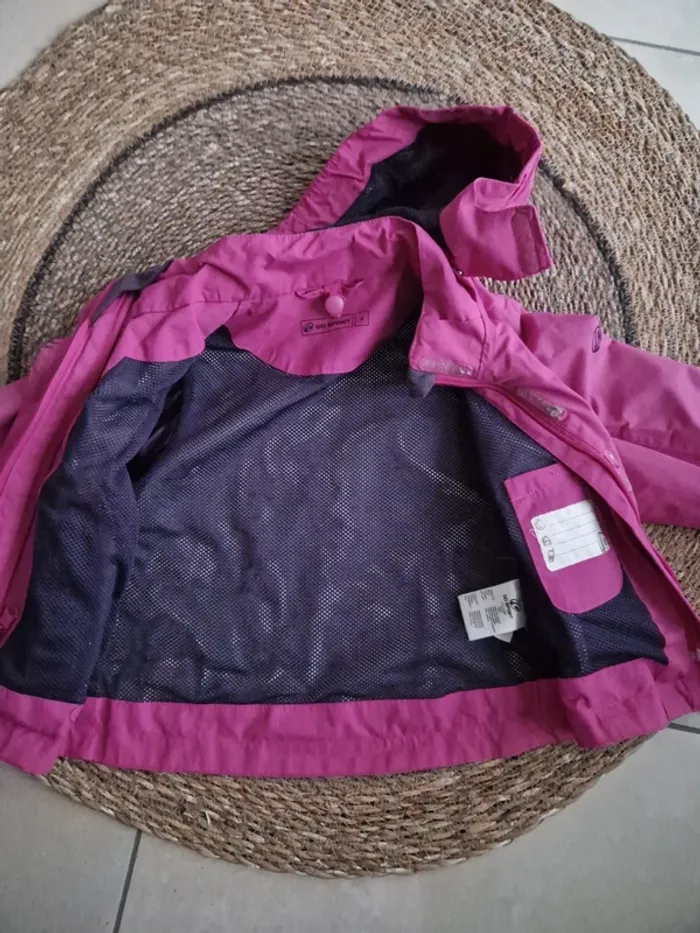 Joli manteau go sport fille taille 4 ans - photo numéro 5