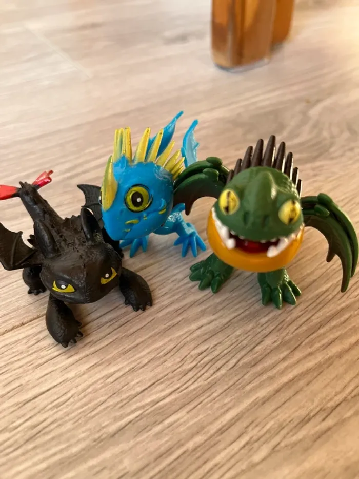Lot de figurines dragons - photo numéro 2
