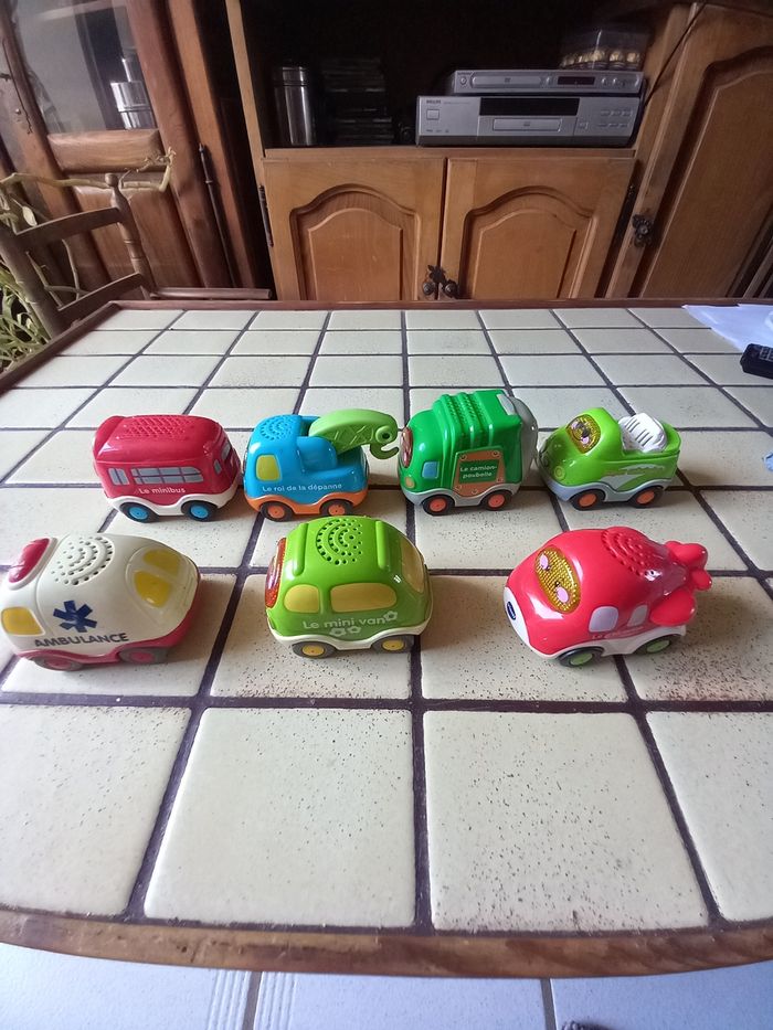 Lot de voiture tu tu bolide - photo numéro 4