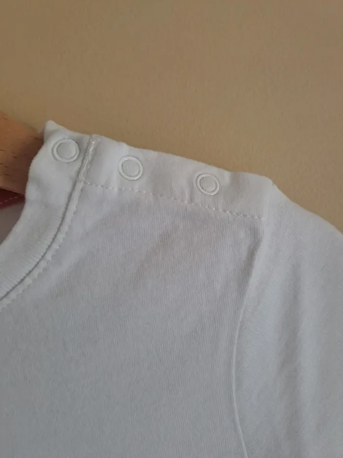 T-shirt garçon comme neuf Obaïbi 23 mois - photo numéro 5