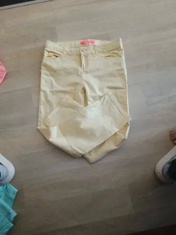 Jean cache cache