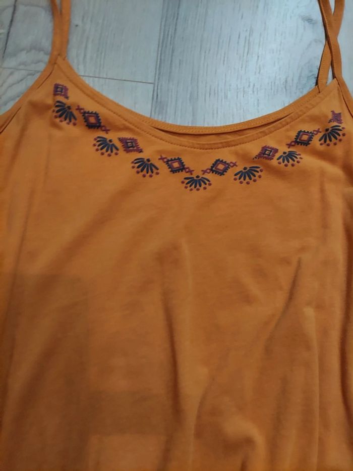 Top T 40 état neuf - photo numéro 2