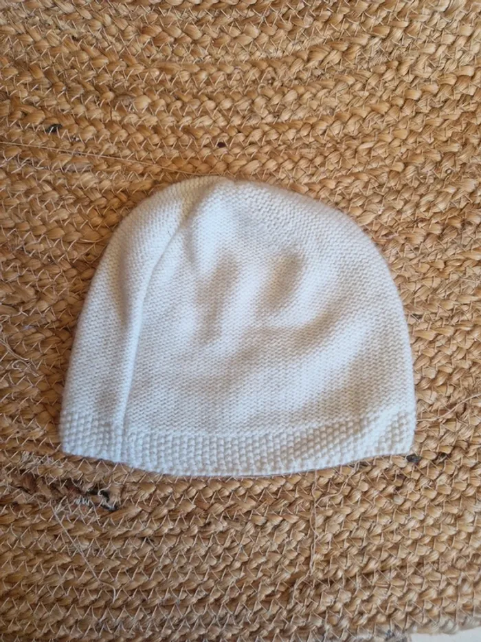 Jolie bonnet blanc lapin jacadi taille 51 en laine - photo numéro 3