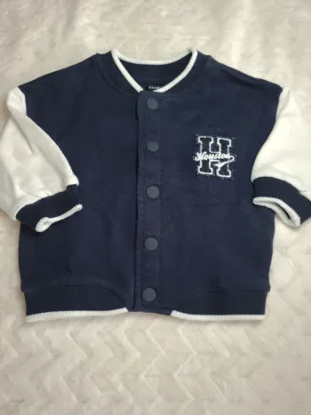 👶Veste Kiabi taille 6mois-68cm👶