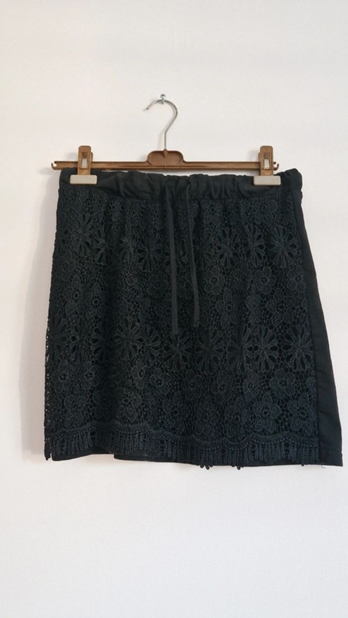 Jupe noir - photo numéro 2