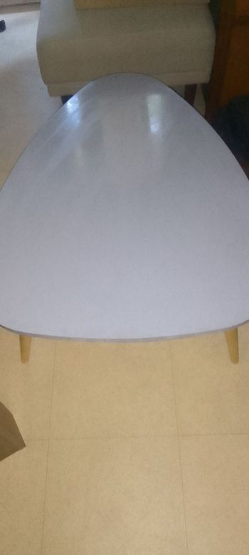 Table digigones basse moderne