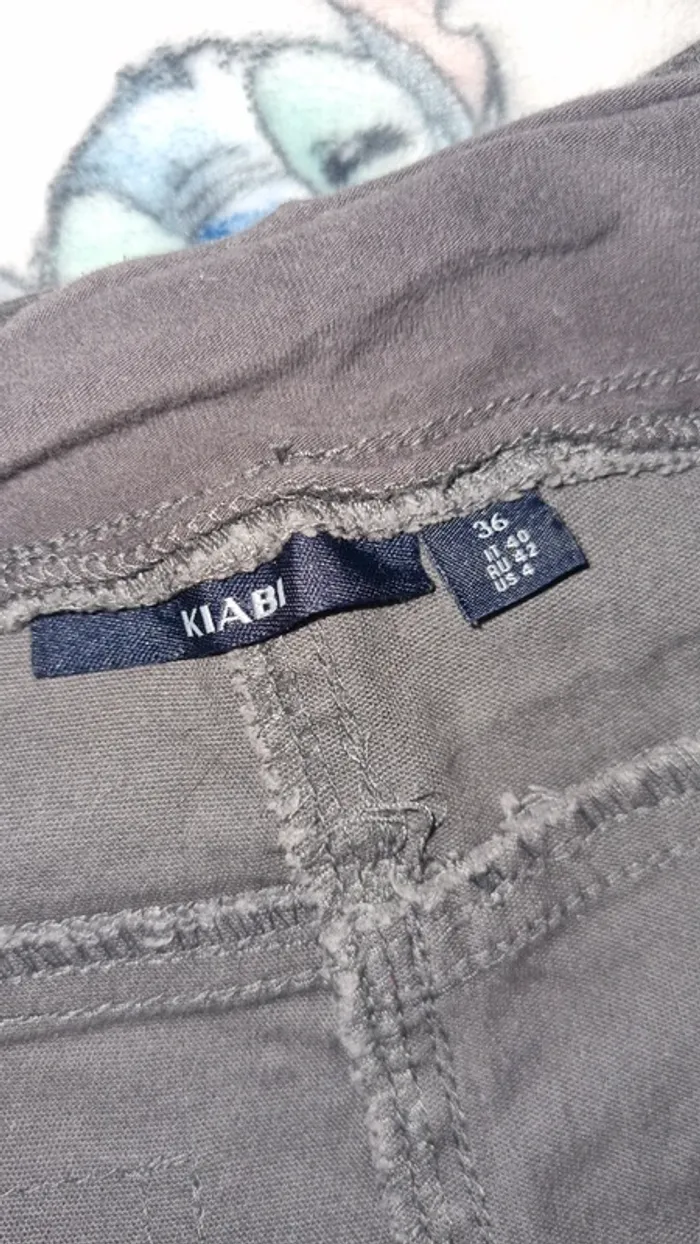 Lot pantalon de grossesse taille 36 en bon état - photo numéro 13