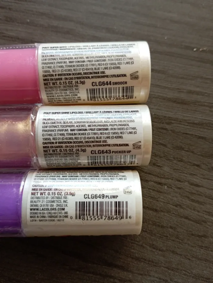 Lot 3 gloss (brillants à lèvres) - photo numéro 2