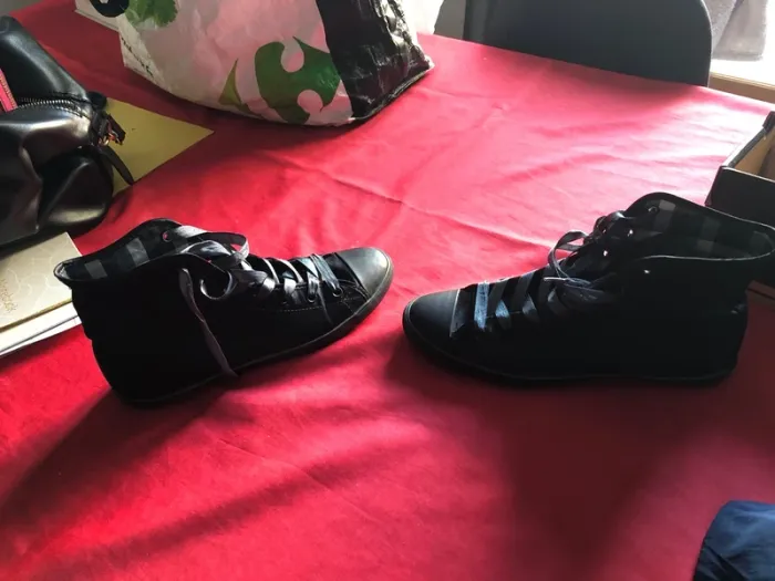 Converse noir - photo numéro 3