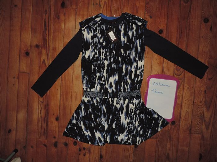 robe + tee shirt catimini taille 12 ans neuve