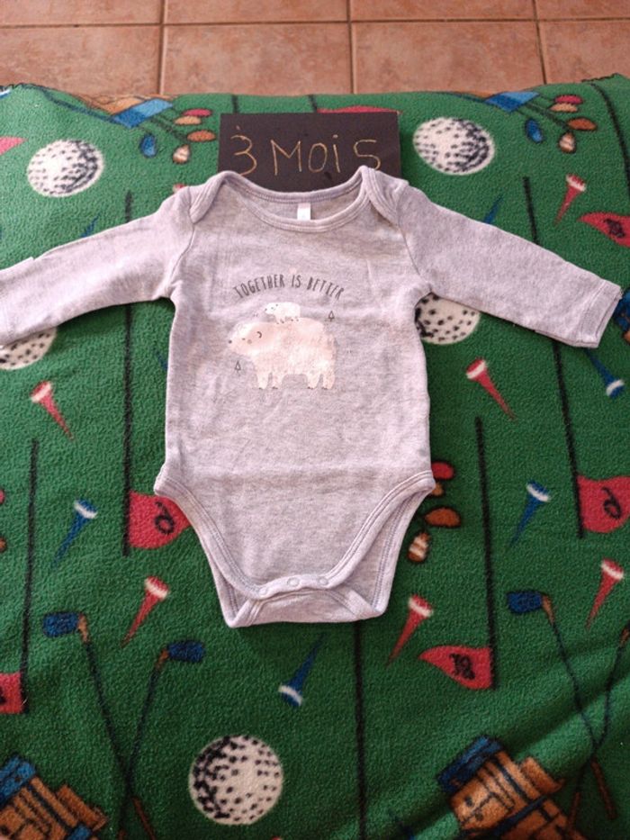 Body garçon 3 MOIS