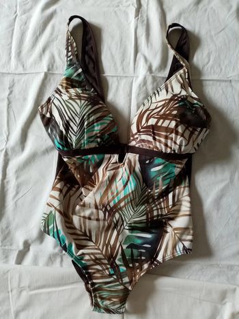 Beau maillot de bain 40