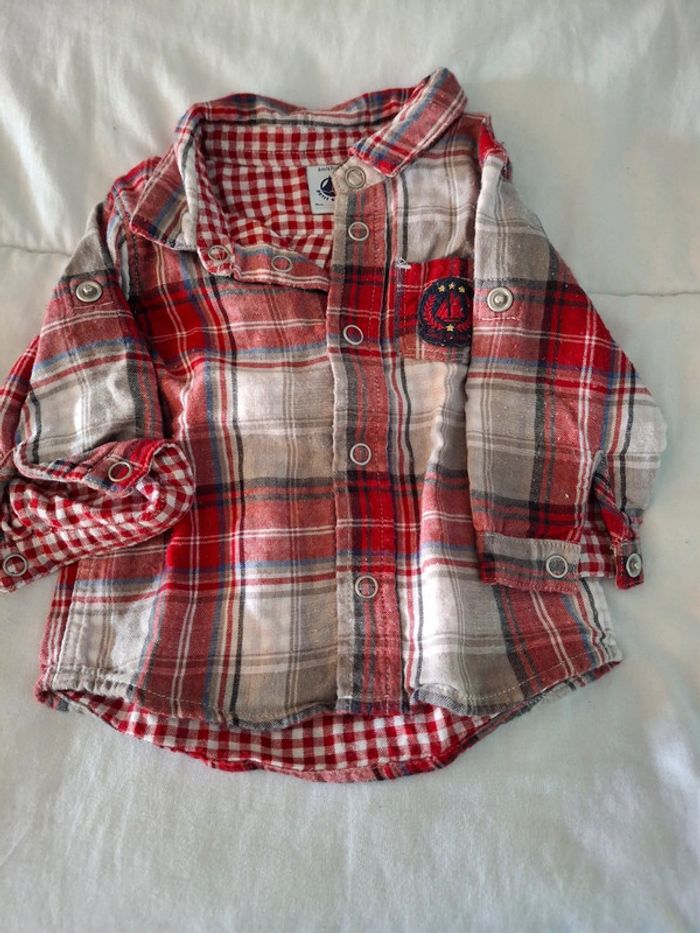 Chemise à carreaux