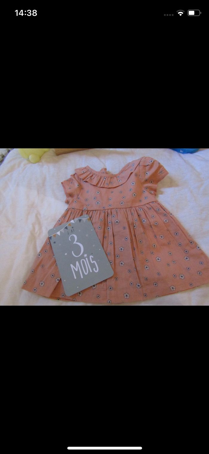 Robe neuve - photo numéro 2