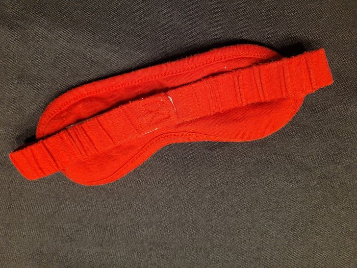 Masque de sommeil pikachu Noël enfant 4 ans - photo numéro 3