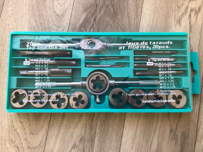 Outils tarauds et filières - photo numéro 2