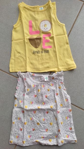 Lot de 2 débardeurs Tex Baby T.18 M