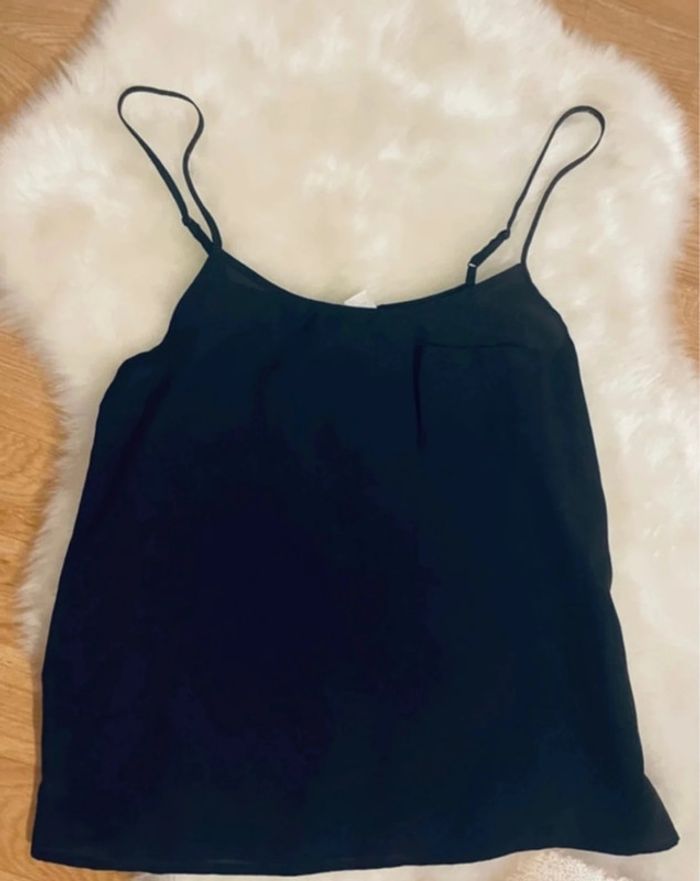 Lot de 2 débardeurs été taille 36 - photo numéro 4