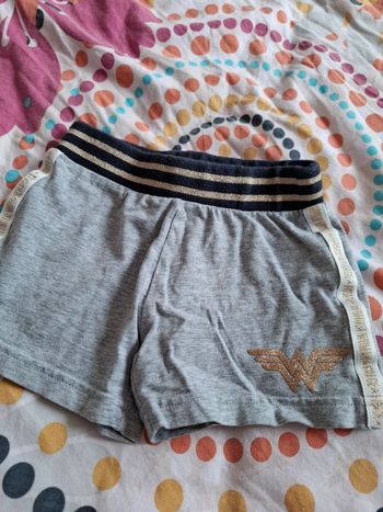 Short Wonder woman 3 ans tbe