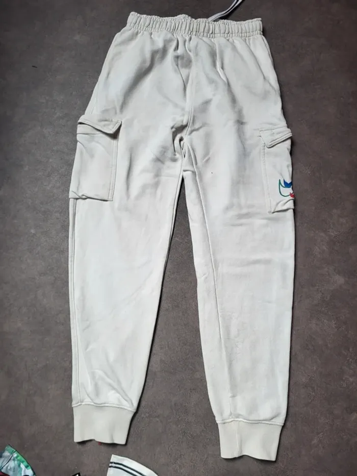 Jogging nike taille m