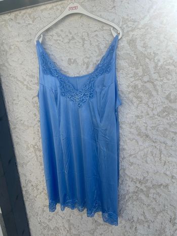 Dessous de robe
