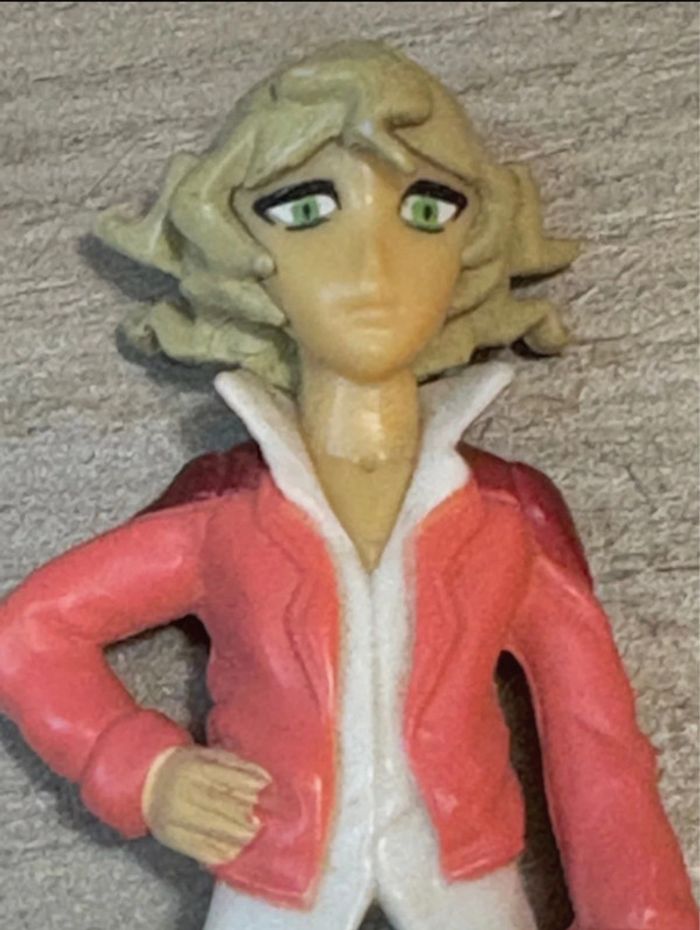 Figurine manga yu-gi-oh - photo numéro 2