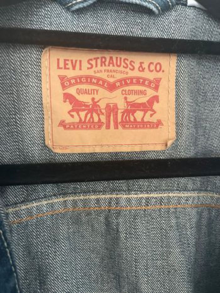 Veste levi's - photo numéro 3