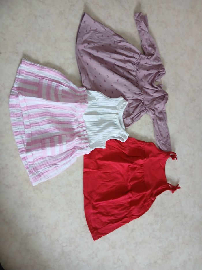 Lot de 7 robes - photo numéro 3