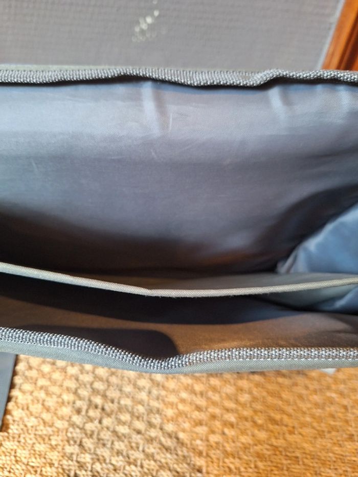 Cartable - photo numéro 5