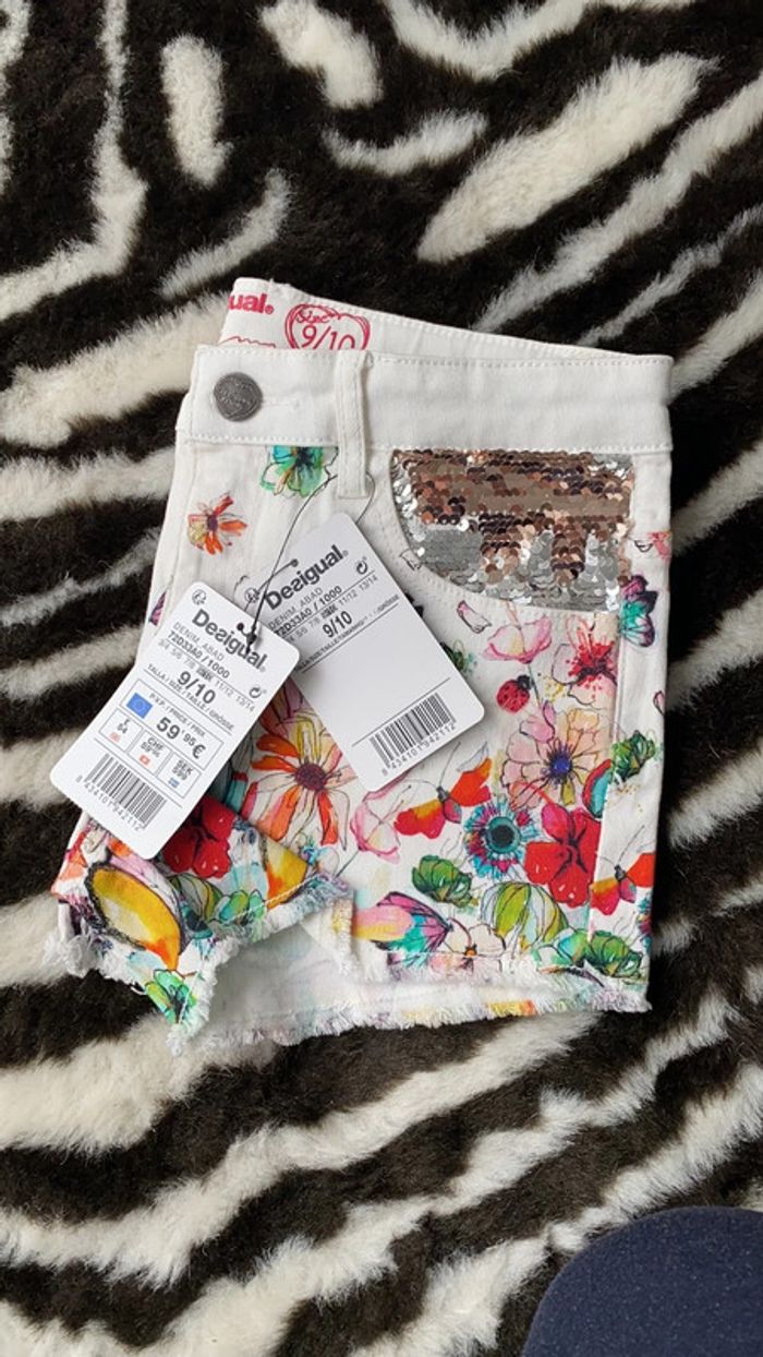 Short jeans Desigual 9/10 ans Neuf - photo numéro 5