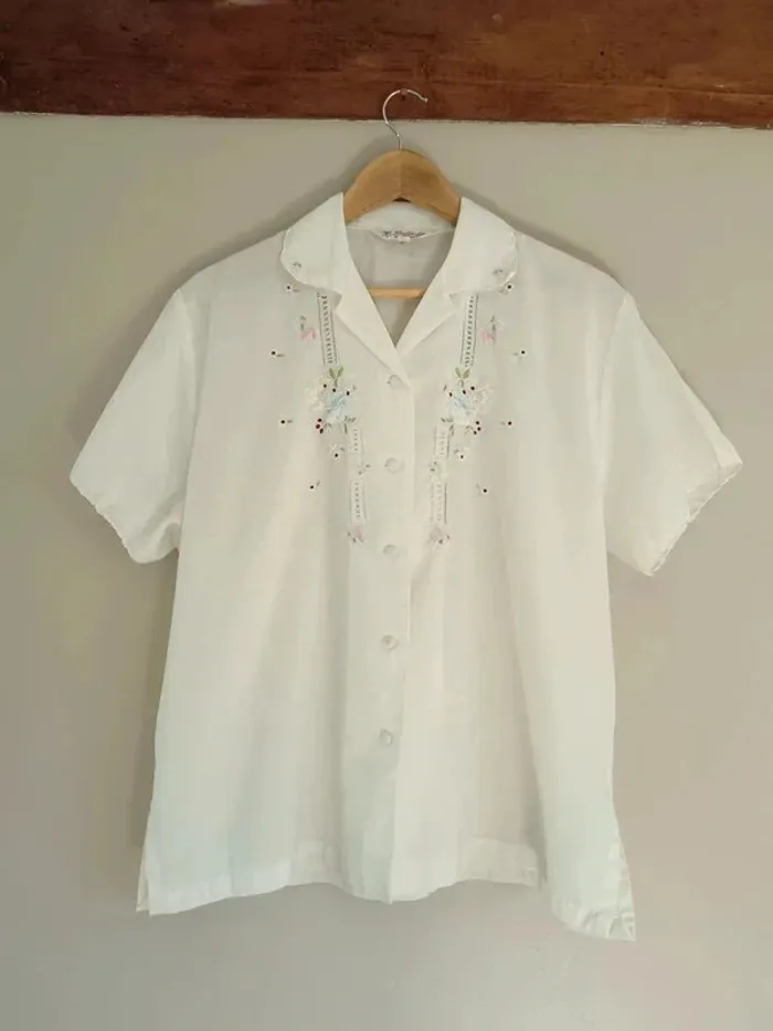 Chemise brodée fleurs Daffodil - photo numéro 3