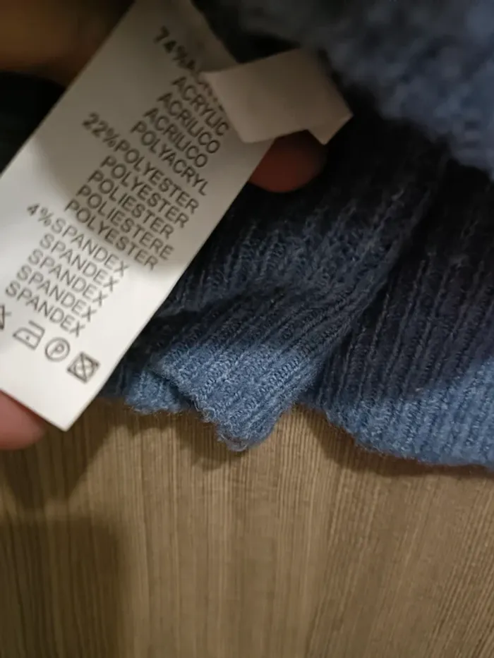 Pull bleu avec Faux noeud - photo numéro 6