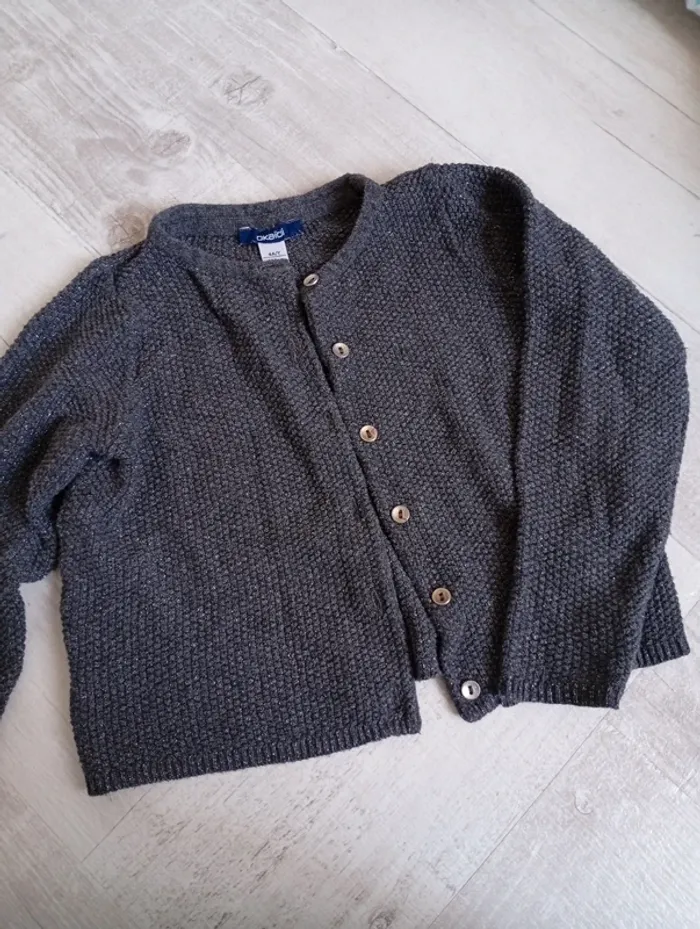 Gilet effet pailletté 4 ans