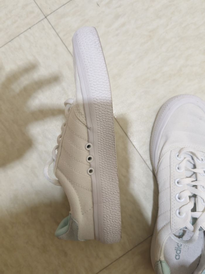 Basket Adidas - photo numéro 2