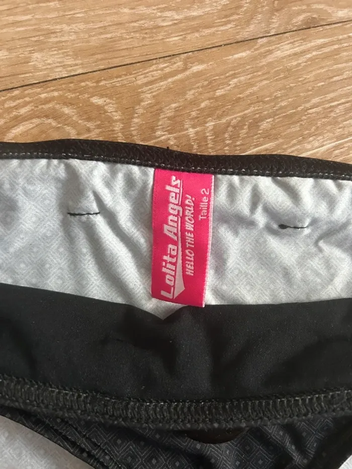 Maillot de bain 2 pièces taille 38 - photo numéro 2