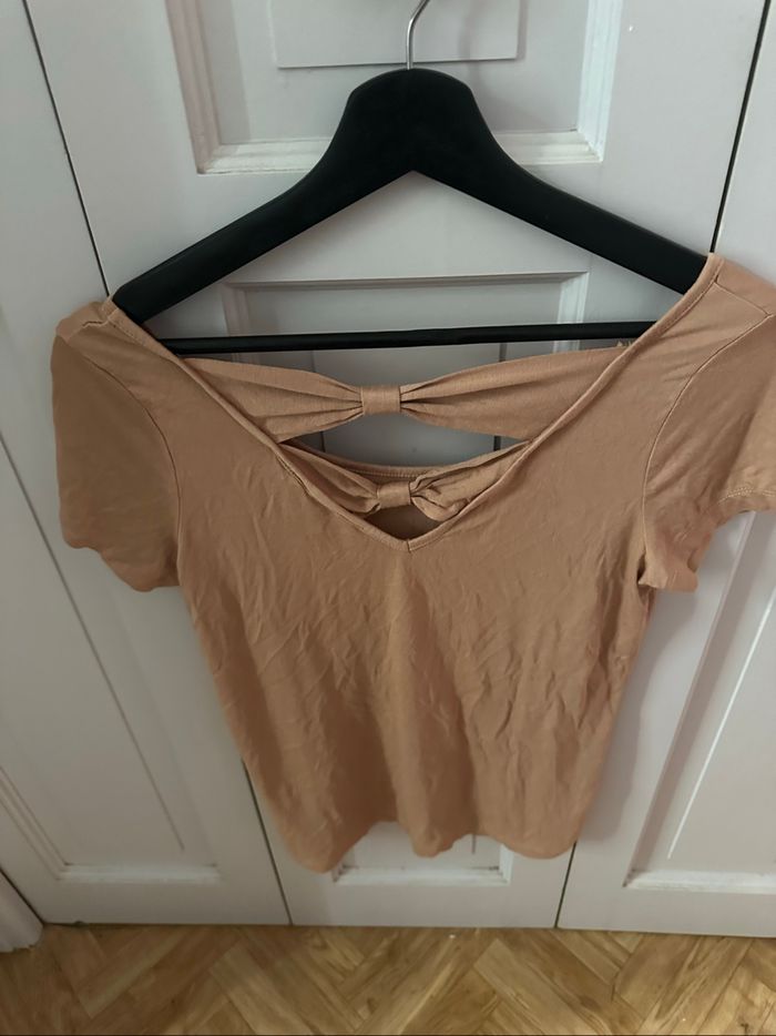 The shirt manches courtes beige rose