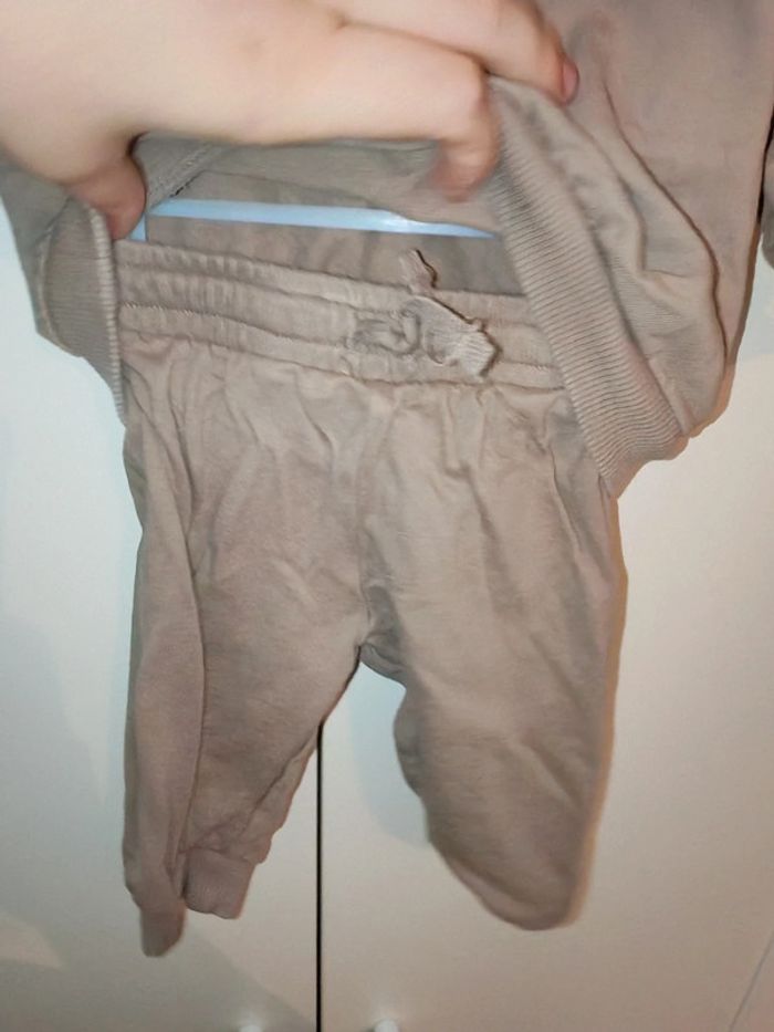 Ensemble jogging h&m - photo numéro 4