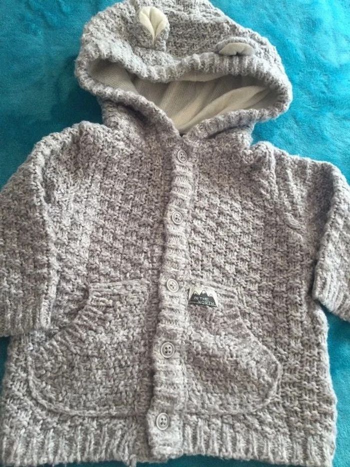 gilet kiabi 3 mois gris chine tbe