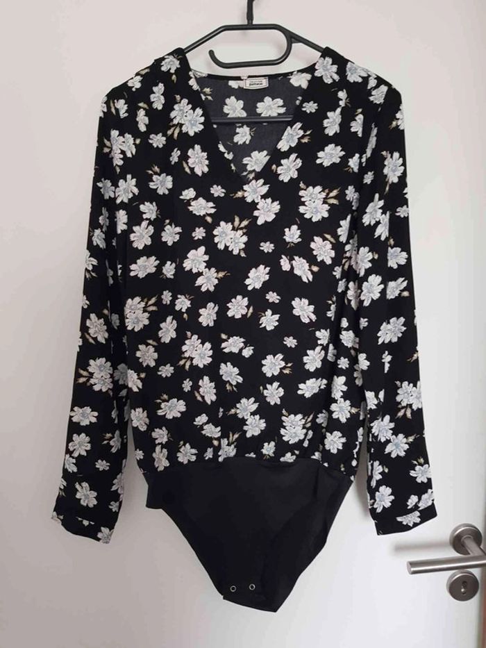 Haut bodie femme taille 34 36