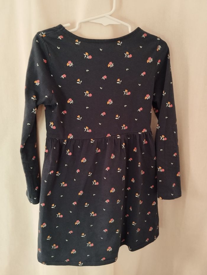 Robe Kiabi fille 6 ans - photo numéro 3