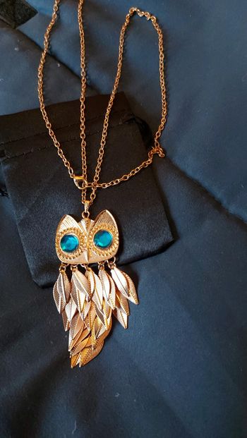 Collier hibou neuf
